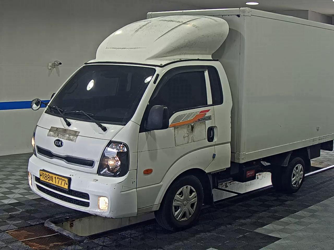 KIA BONGO 3