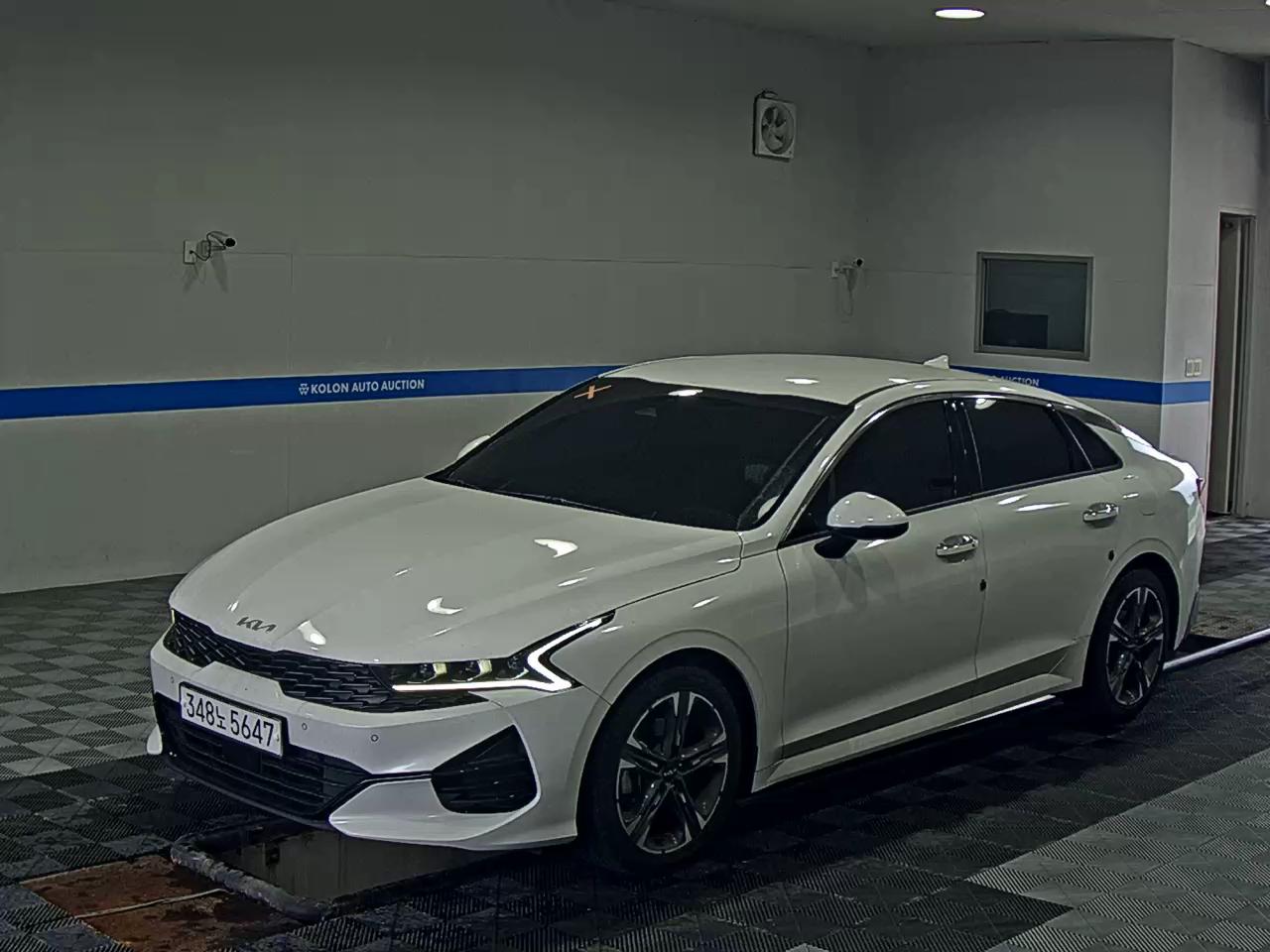 KIA K5