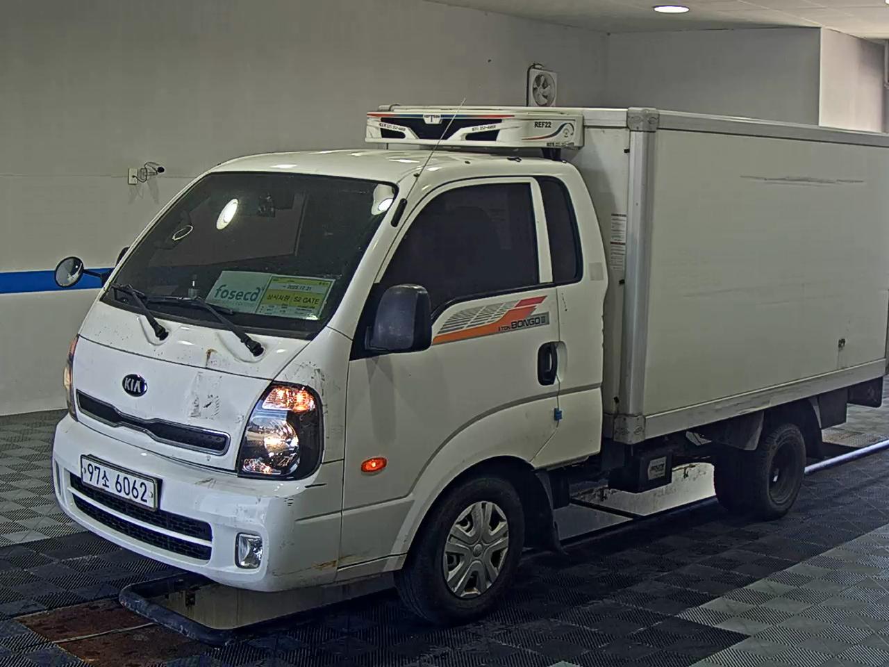KIA BONGO 3