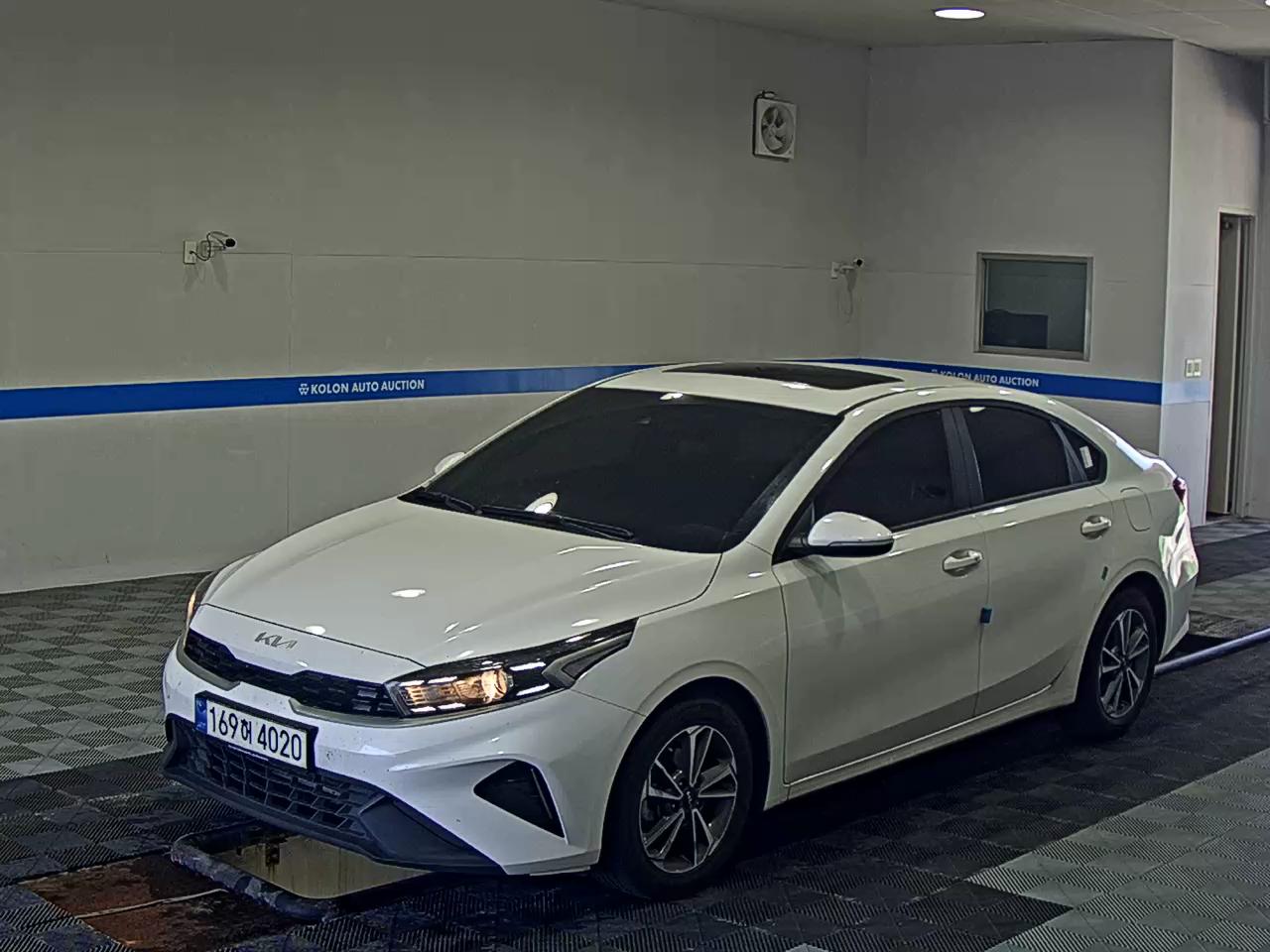 KIA K3