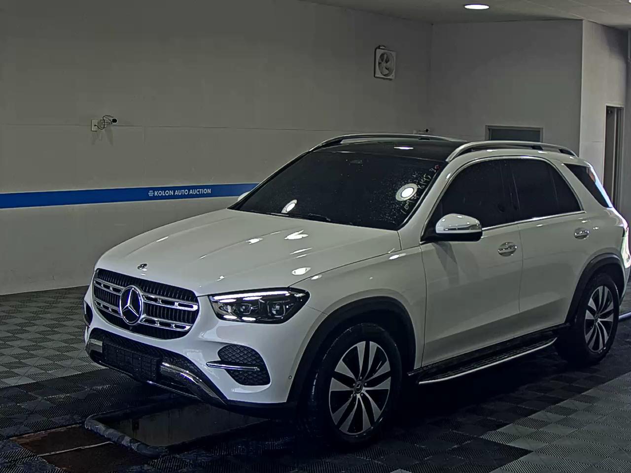 MERCEDES-BENZ GLE Class