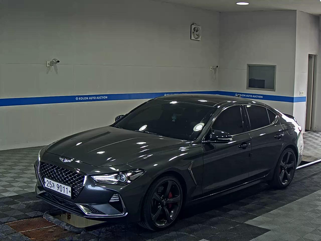 GENESIS G70