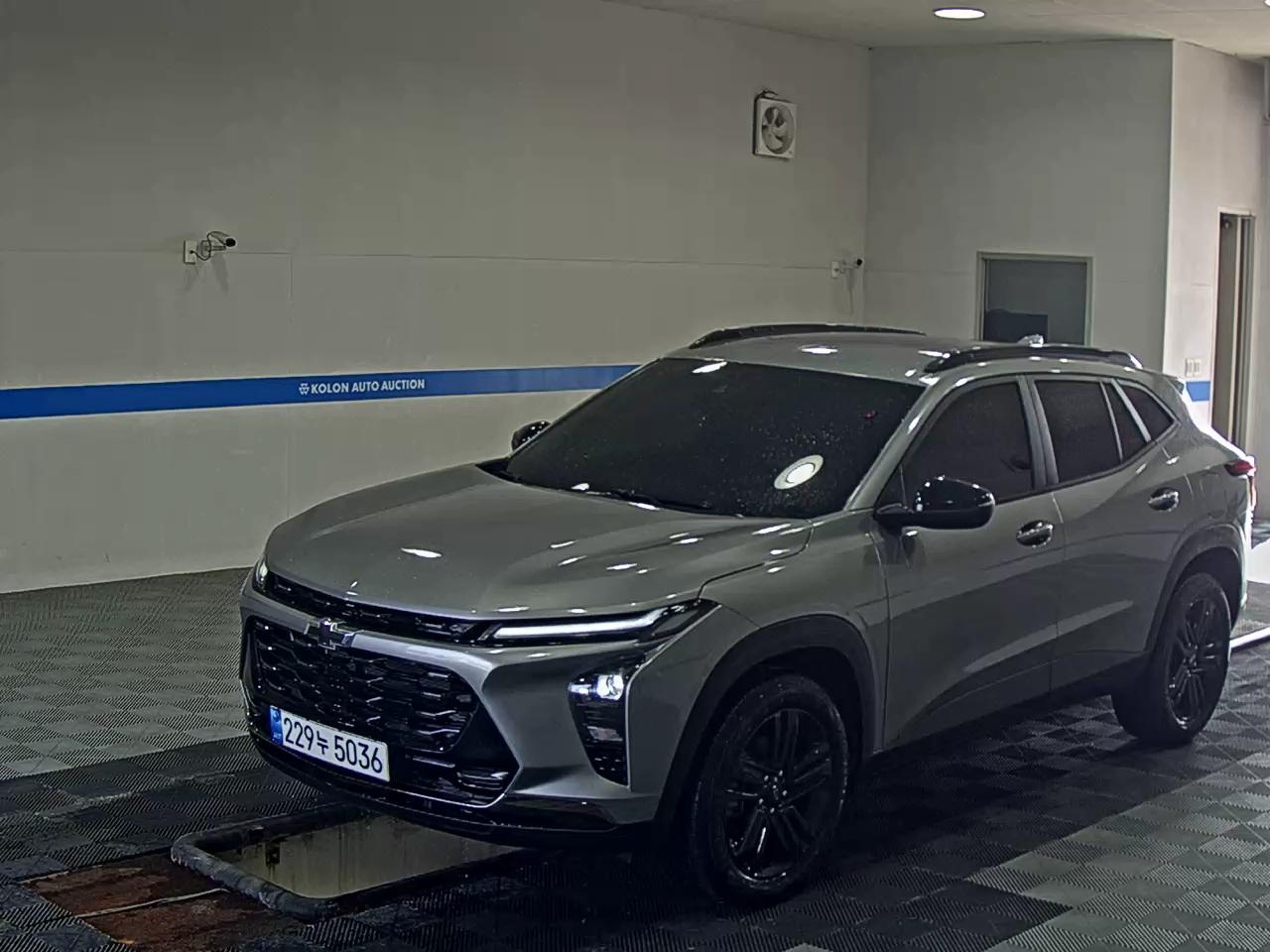 CHEVROLET TRAX