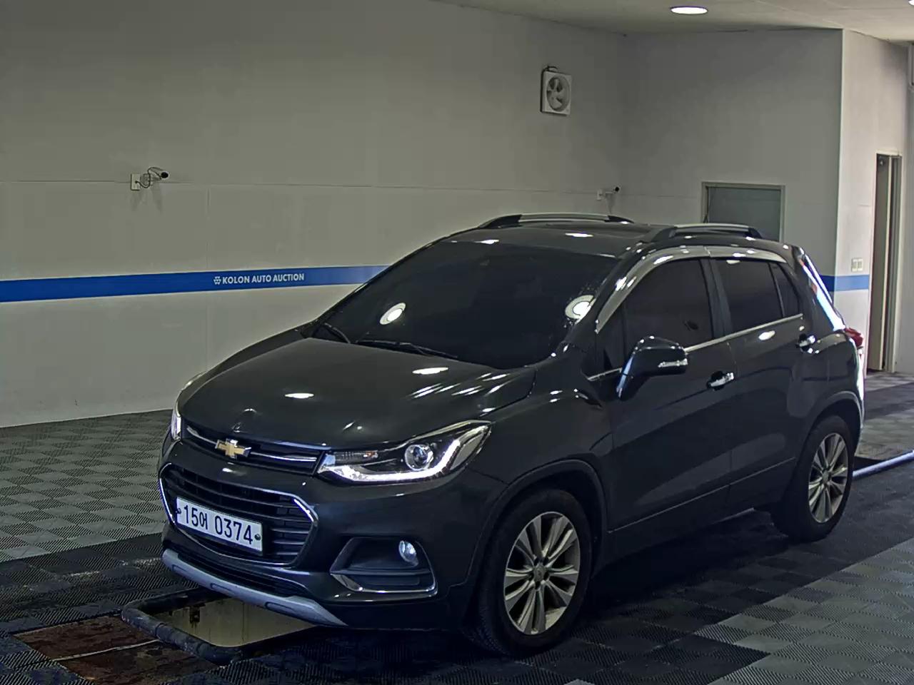 CHEVROLET TRAX